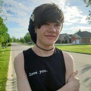 Meet your Posher, Robin kris